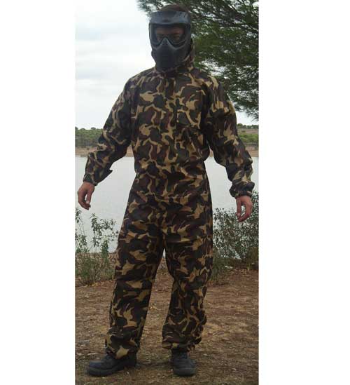 OVERALL CAMO ( Com prote��o de pesco�o)